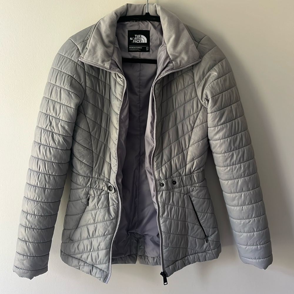 North Face Light Grey Puffer Coat XS​​​​​​